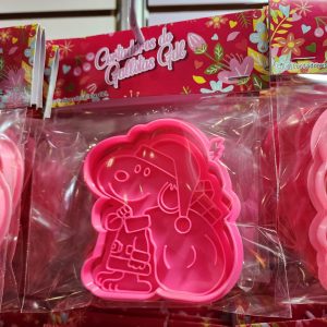 Snoopy santa